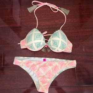 Victoria’s Secret Bikini Set 34A/S